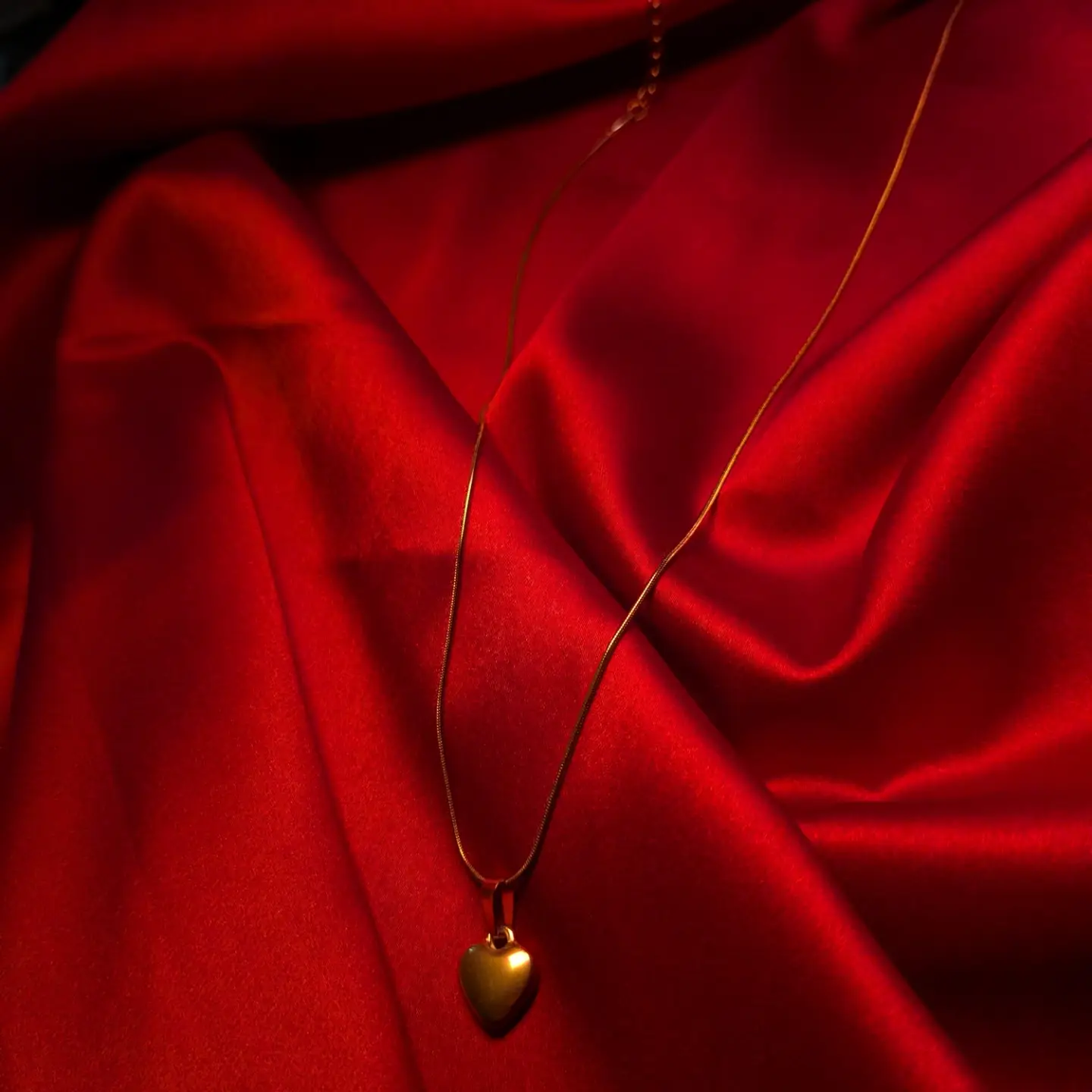 Emerald Baguette Pendant Necklace